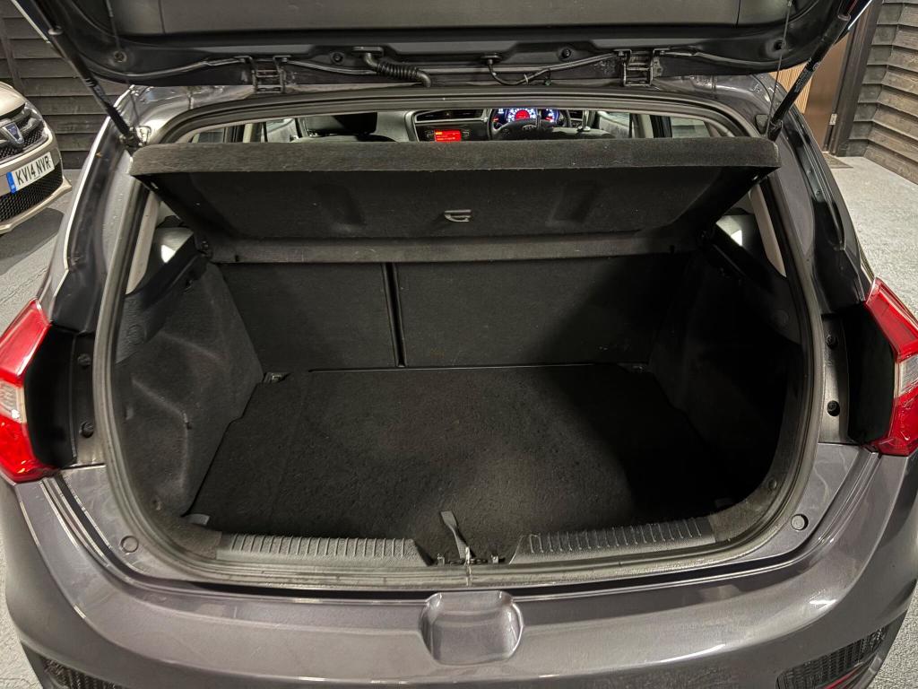 Used Kia Ceed 2016 for sale - 76565290: Photo 15