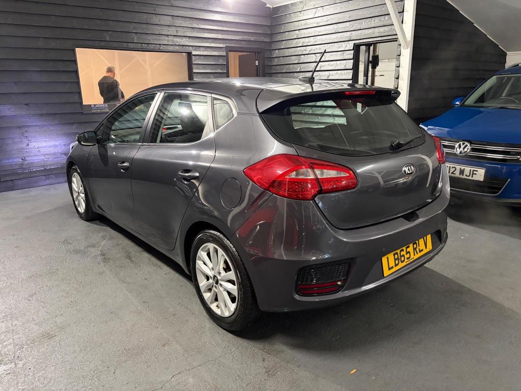 Used Kia Ceed 2016 for sale - 76565290: Photo 7