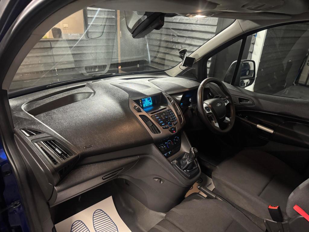 Used Ford Transit Connect 2015 for sale - 76329857: Photo 18