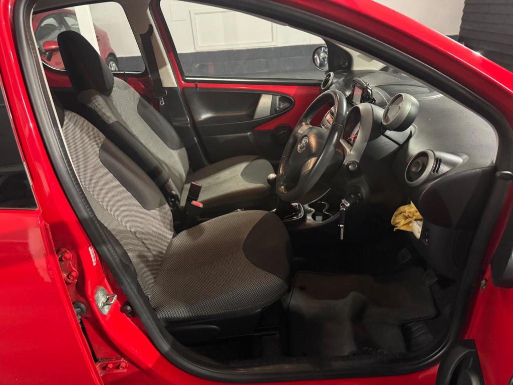 Used Toyota AYGO 2014 for sale - 76710665: Photo 12