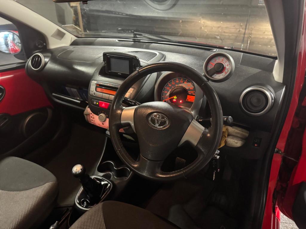 Used Toyota AYGO 2014 for sale - 76710665: Photo 13