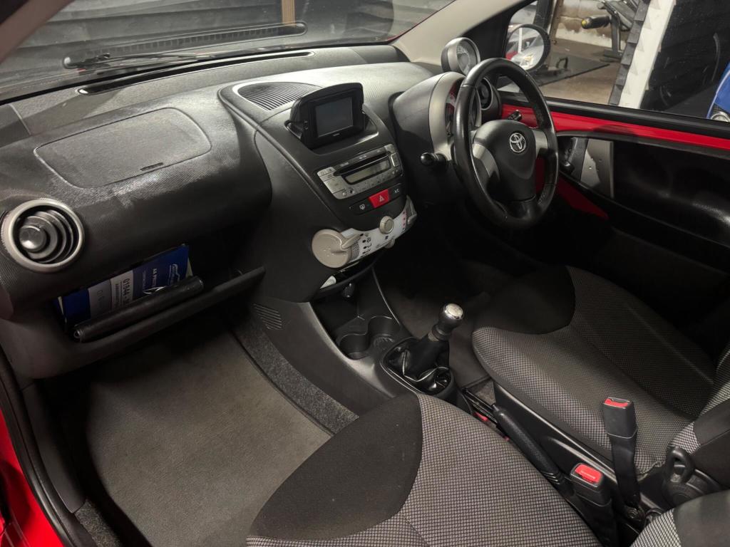 Used Toyota AYGO 2014 for sale - 76710665: Photo 18
