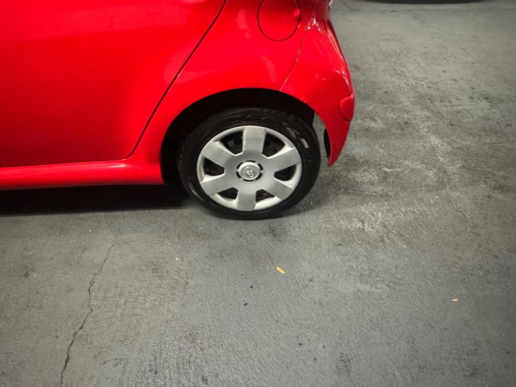 Used Toyota AYGO 2014 for sale - 76710665: Photo 19