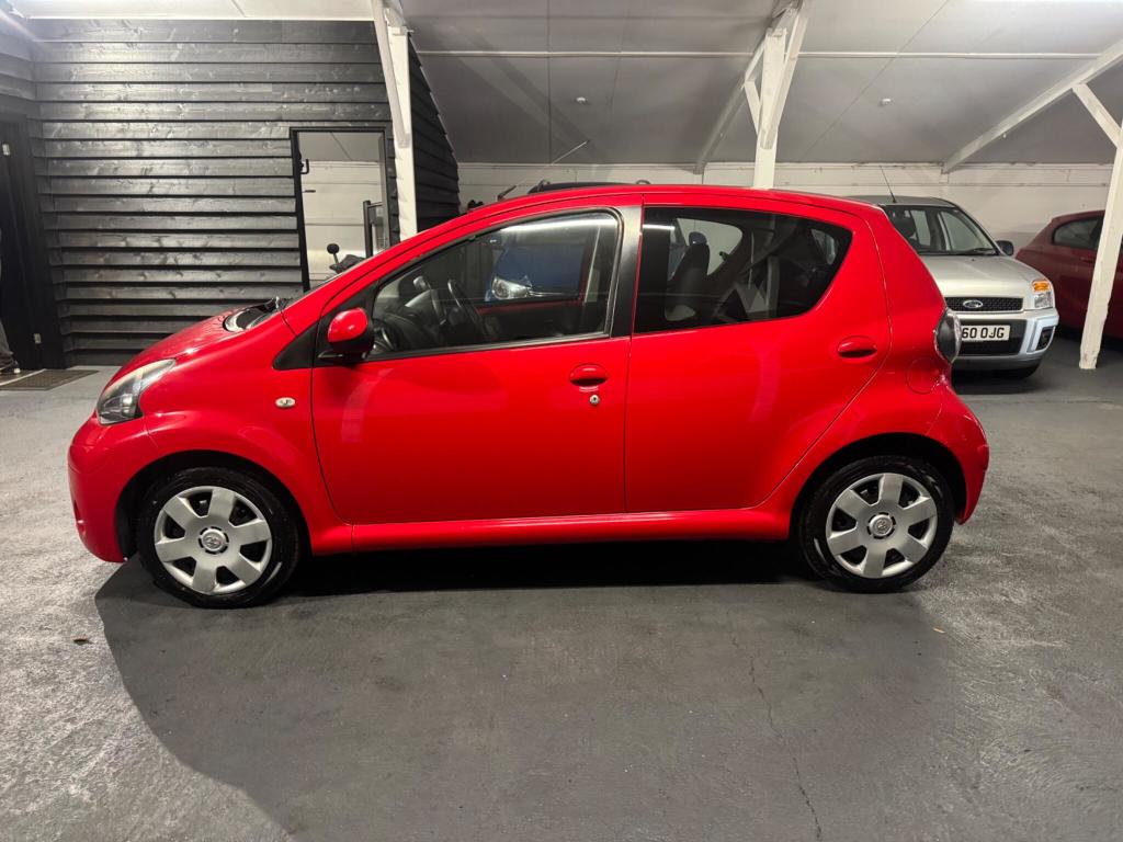 Used Toyota AYGO 2014 for sale - 76710665: Photo 7