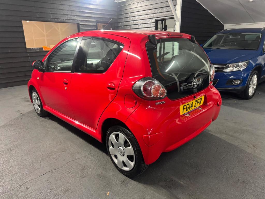 Used Toyota AYGO 2014 for sale - 76710665: Photo 9