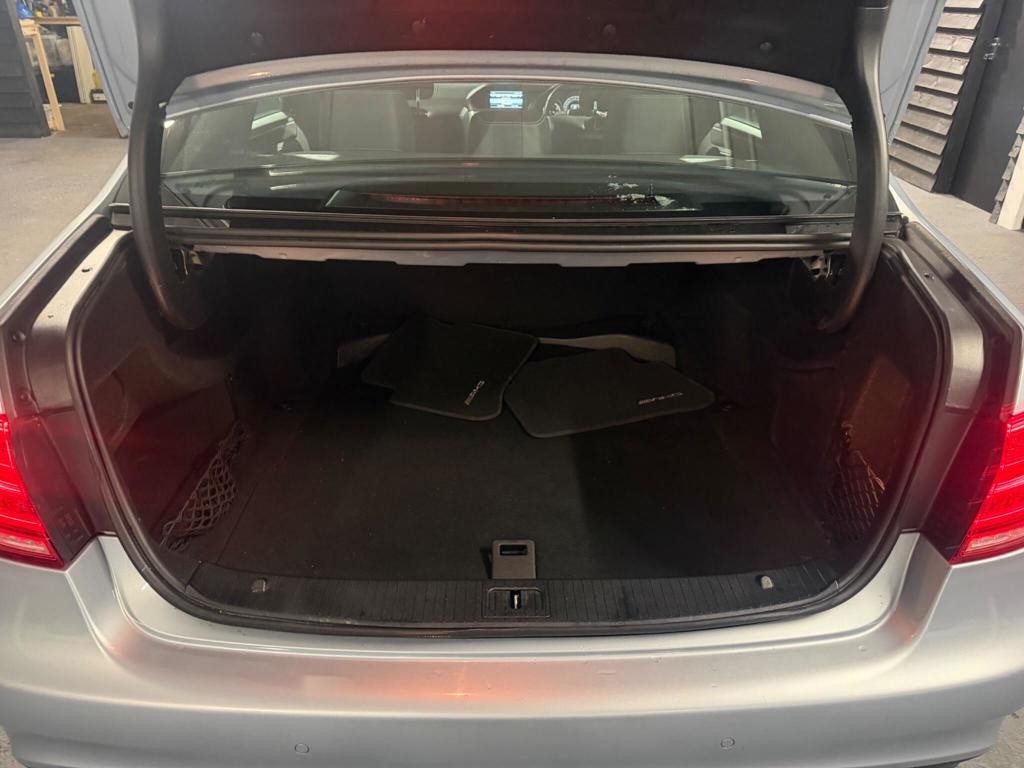 Used Mercedes-Benz E Class 2013 for sale - 77148309: Photo 18