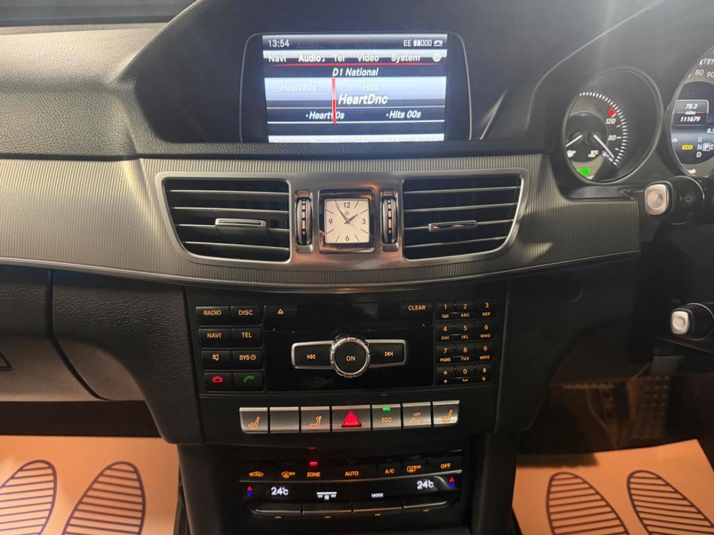 Used Mercedes-Benz E Class 2013 for sale - 77148309: Photo 24