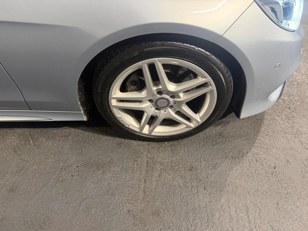 Used Mercedes-Benz E Class 2013 for sale - 77148309: Photo 28