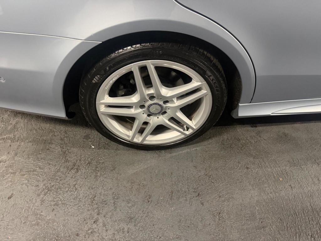 Used Mercedes-Benz E Class 2013 for sale - 77148309: Photo 29