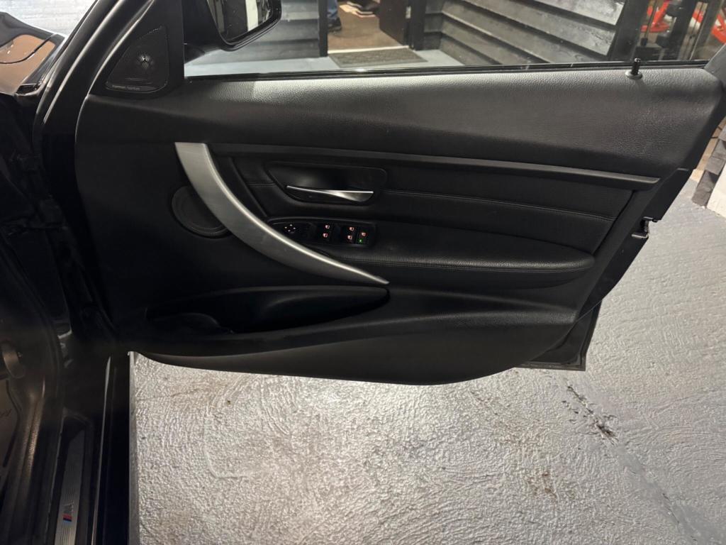 Used BMW 3 Series 2015 for sale - 76363174: Photo 16