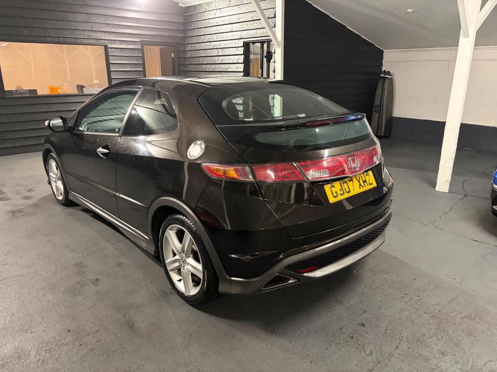 Used Honda Civic 2007 for sale - 76495646: Photo 9