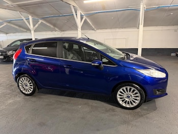 Used Ford Fiesta 2014 for sale - 77679883: Photo