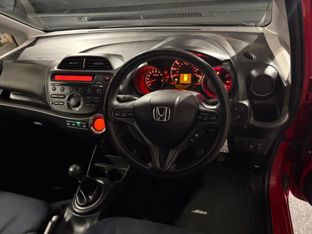 Used Honda Jazz 2014 for sale - 76076195: Photo 12