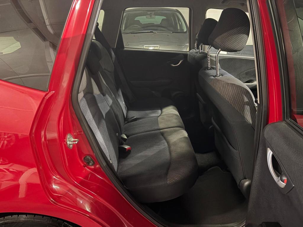 Used Honda Jazz 2014 for sale - 76076195: Photo 14
