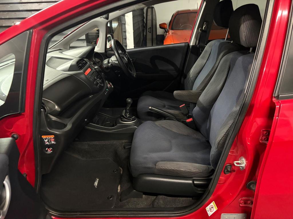 Used Honda Jazz 2014 for sale - 76076195: Photo 17