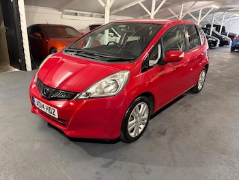 Used Honda Jazz 2014 for sale - 76076195: Photo 3