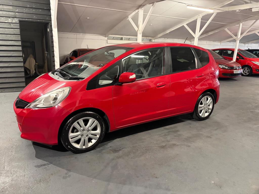 Used Honda Jazz 2014 for sale - 76076195: Photo 8