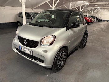 Used smart fortwo 2018 for sale - 76777133: Photo