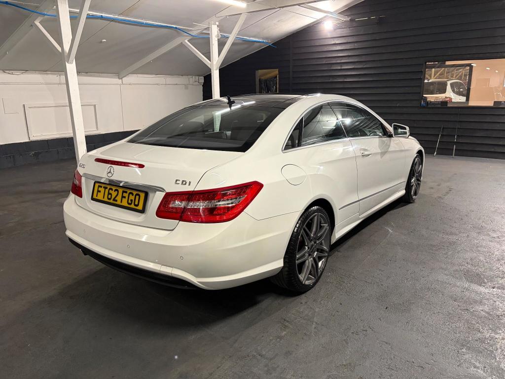 Used Mercedes-Benz E Class 2012 for sale - 77033167: Photo 10