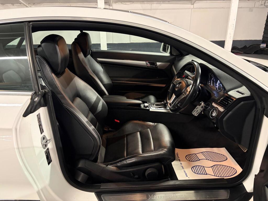 Used Mercedes-Benz E Class 2012 for sale - 77033167: Photo 12