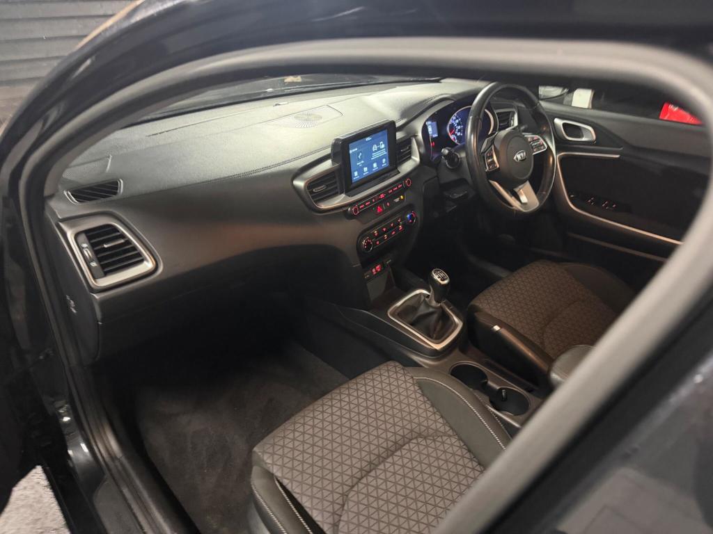 Used Kia Ceed 2019 for sale - 77460091: Photo 17