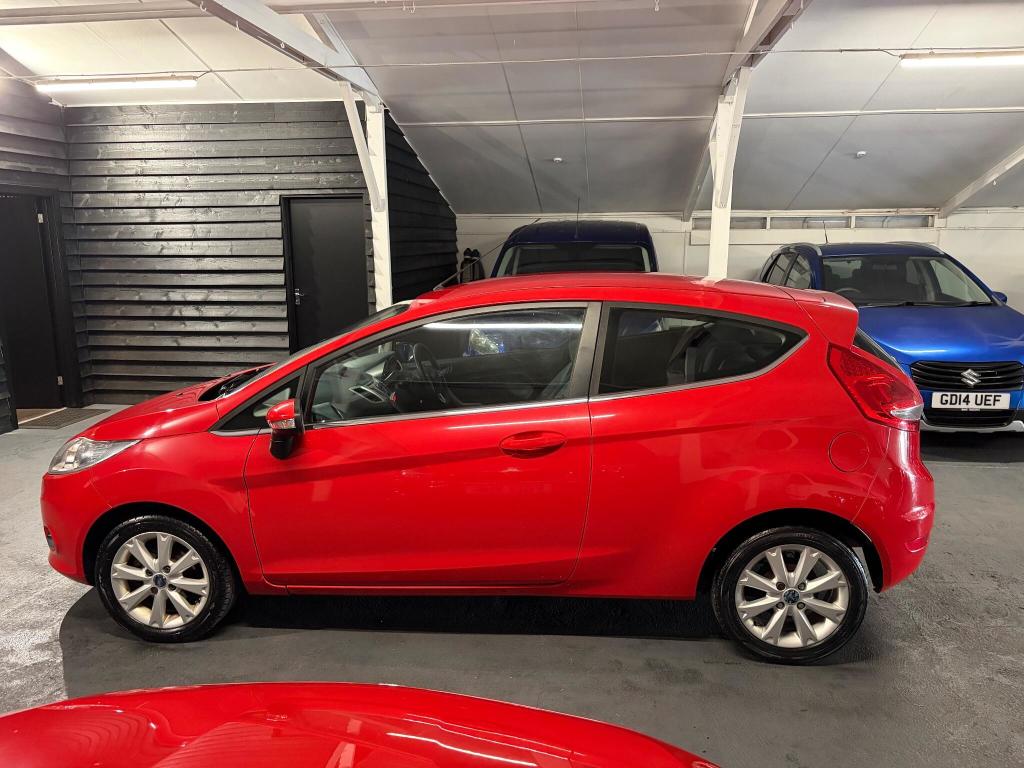 Used Ford Fiesta 2010 for sale - 76363157: Photo 5