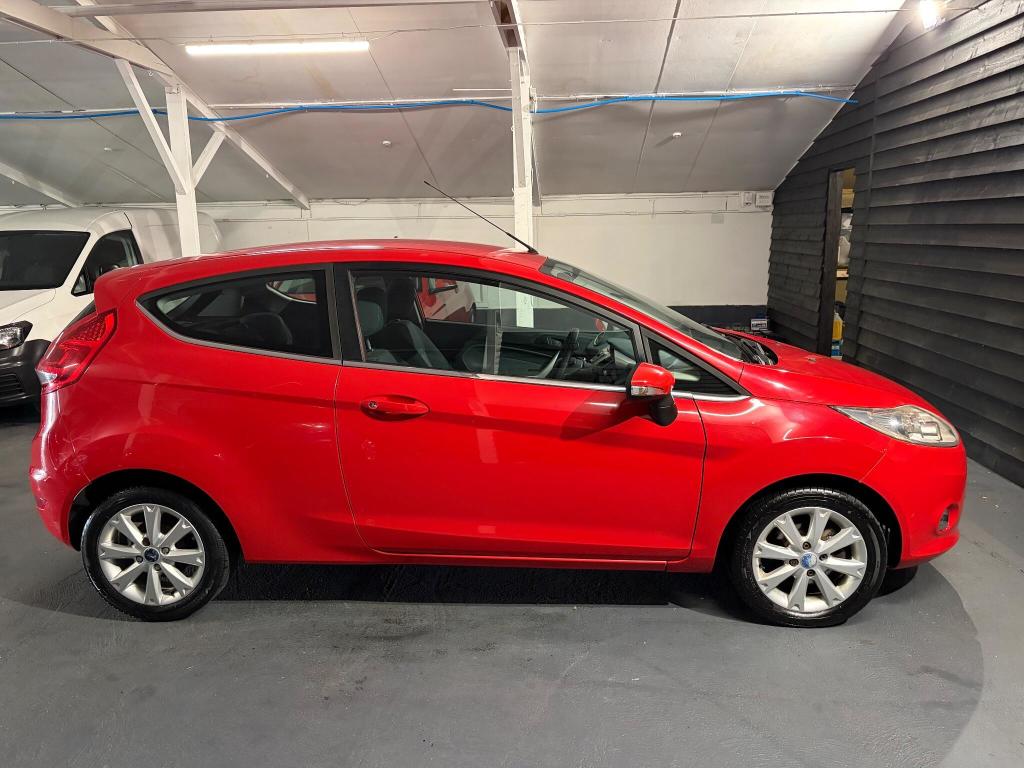 Used Ford Fiesta 2010 for sale - 76363157: Photo 6