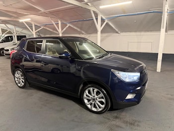 Used Ssangyong Tivoli 2015 for sale - 78110109: Photo