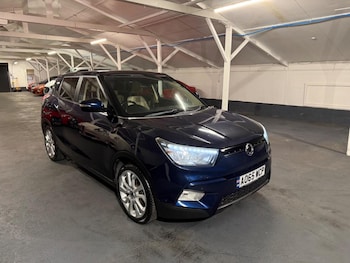 Used Ssangyong Tivoli 2015 for sale - 78110109: Photo