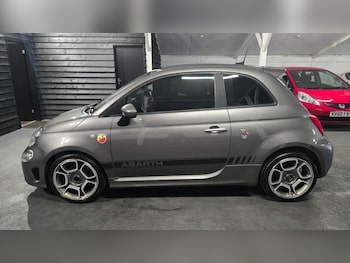 Used Abarth 595 2017 for sale - 78667441: Photo