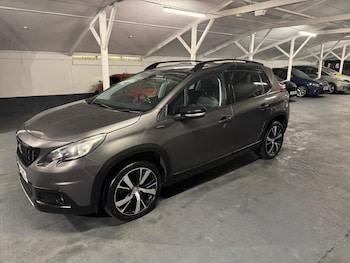 Used Peugeot 2008 2017 for sale - 75936045: Photo