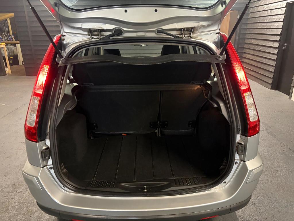 Used Ford Fusion 2010 for sale - 76317048: Photo 16