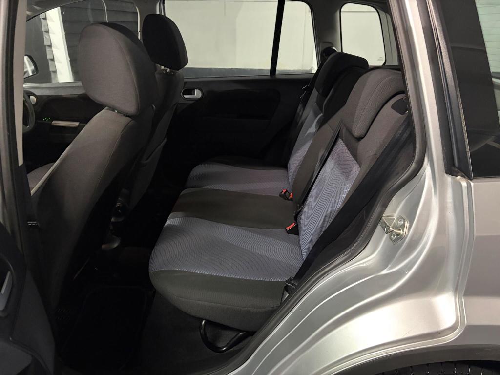 Used Ford Fusion 2010 for sale - 76317048: Photo 17