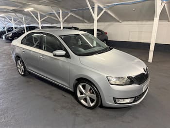 Used Skoda Rapid 2016 for sale - 79812476: Photo