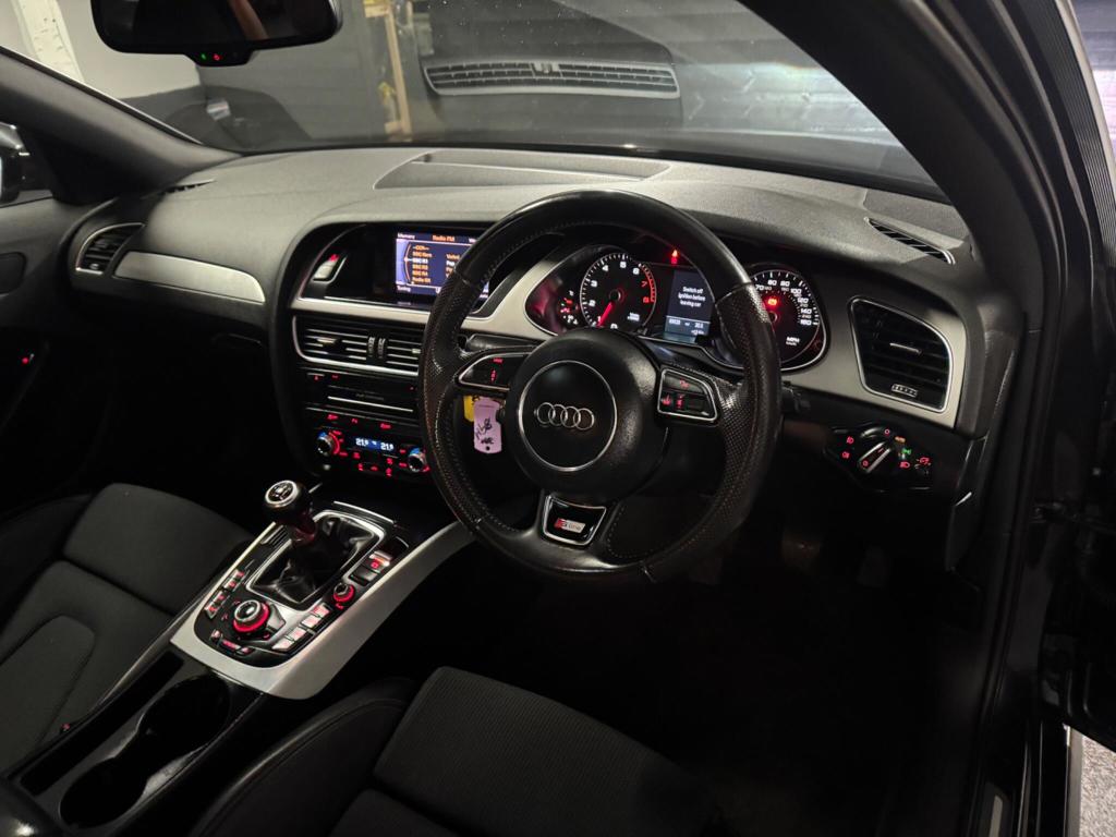 Used Audi A4 2012 for sale - 76710681: Photo 12