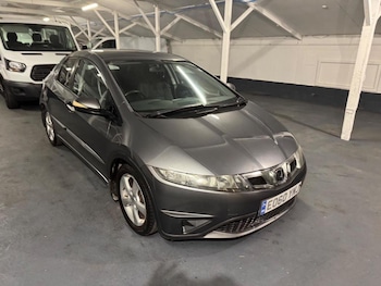 Used Honda Civic 2010 for sale - 75821101: Photo