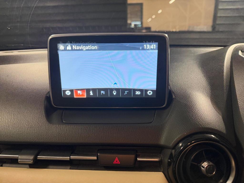 Used Mazda Mazda2 2016 for sale - 77460090: Photo 14