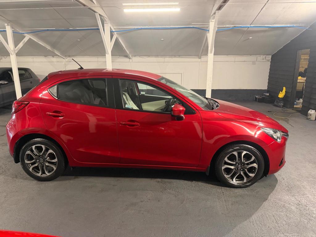 Used Mazda Mazda2 2016 for sale - 77460090: Photo 7