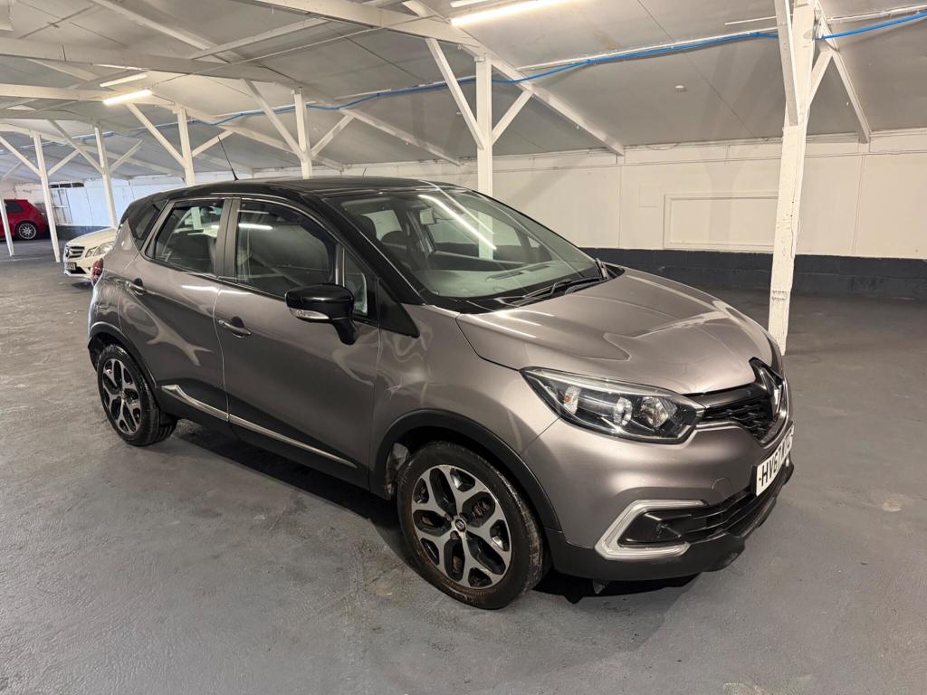 Used Renault Captur 2017 for sale - 77148307: Photo 2