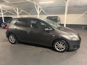 Used Toyota Auris 2009 for sale - 77687817: Photo