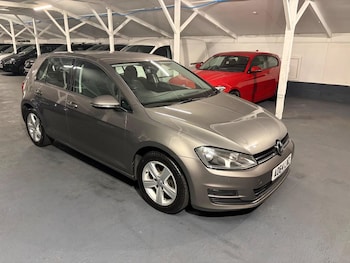 Used Volkswagen Golf 2014 for sale - 76363156: Photo