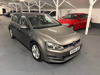 Used Volkswagen Golf 2014 for sale - 76363156: Photo