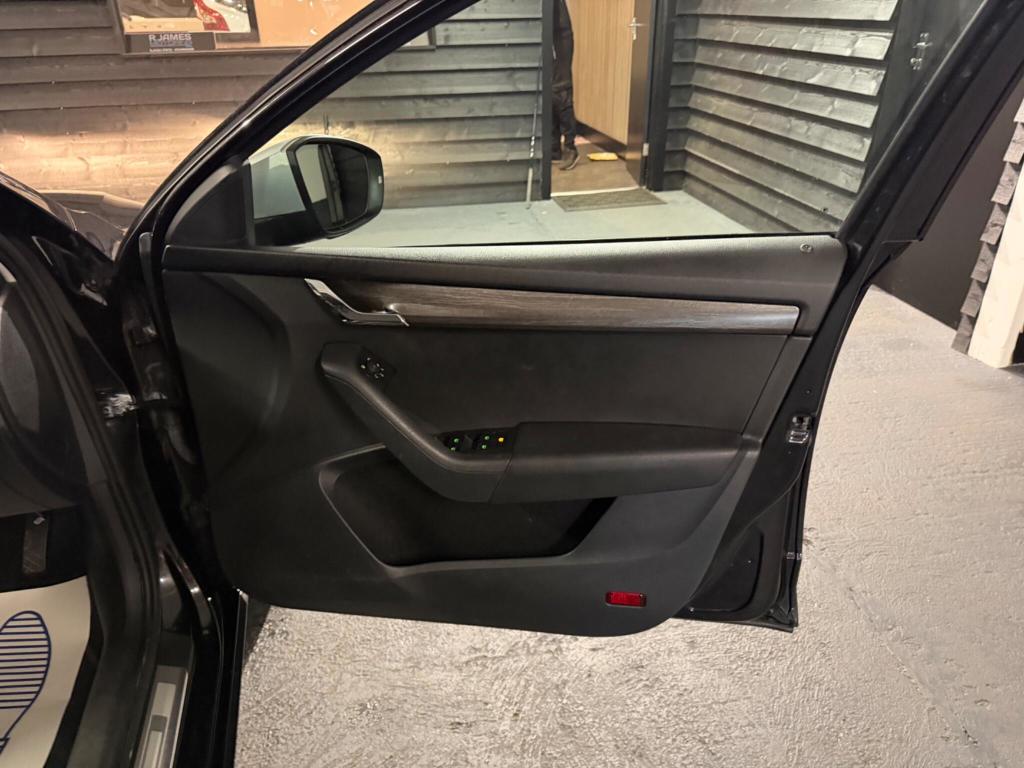 Used Skoda Octavia 2016 for sale - 78190795: Photo 17