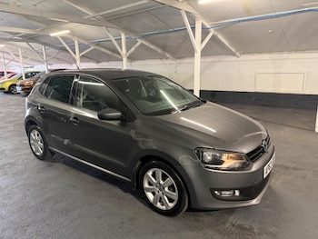 Used Volkswagen Polo 2014 for sale - 77607967: Photo