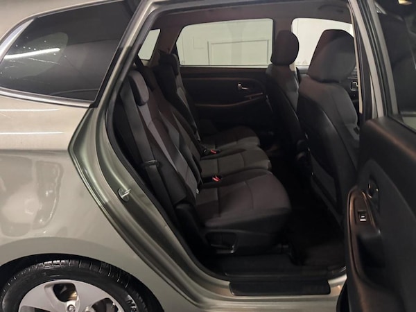 Used Kia Carens 2014 for sale - 75427206: Photo 15
