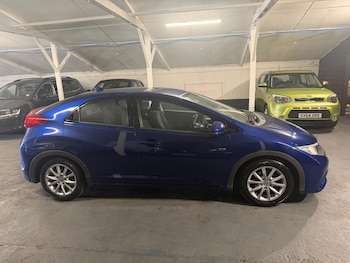 Used Honda Civic 2012 for sale - 79379236: Photo