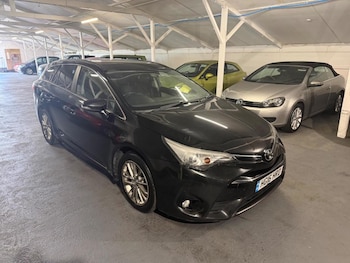 Used Toyota Avensis 2016 for sale - 78434110: Photo