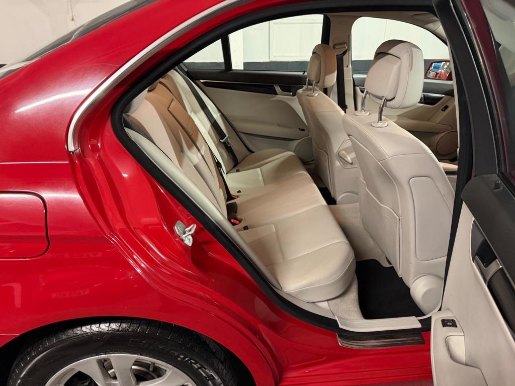 Used Mercedes-Benz C Class 2013 for sale - 77631504: Photo 15