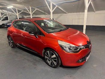 Used Renault Clio 2015 for sale - 75438463: Photo