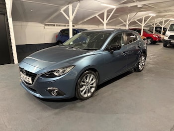 Used Mazda Mazda3 2015 for sale - 76312256: Photo